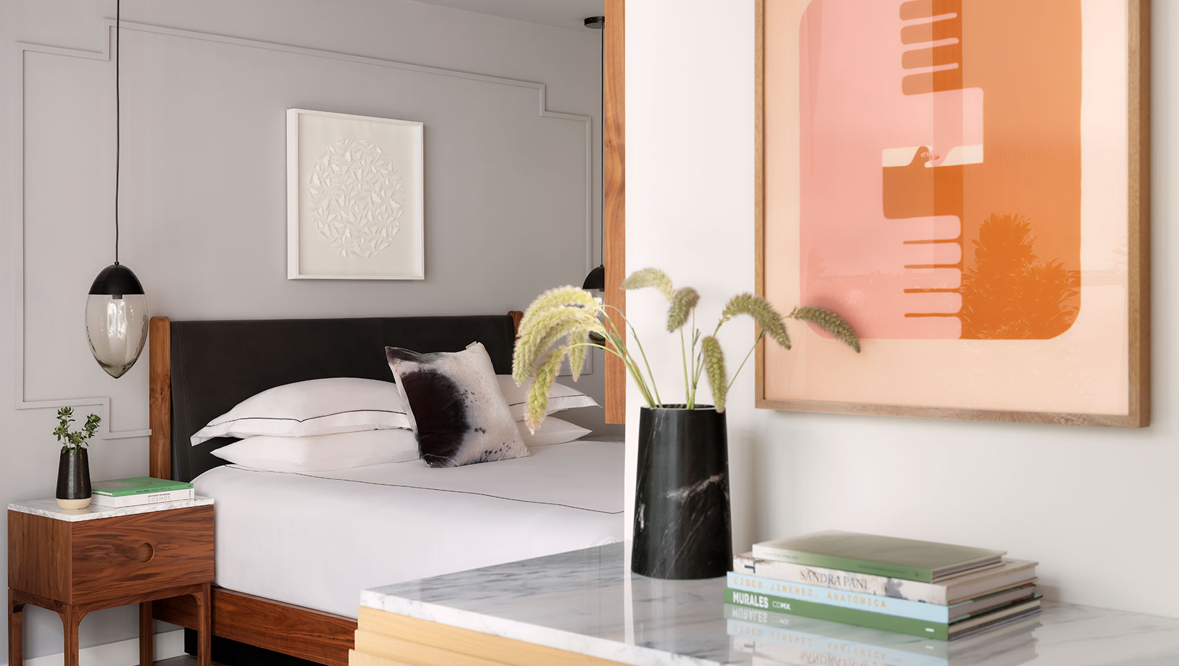 virgilio king bedroom