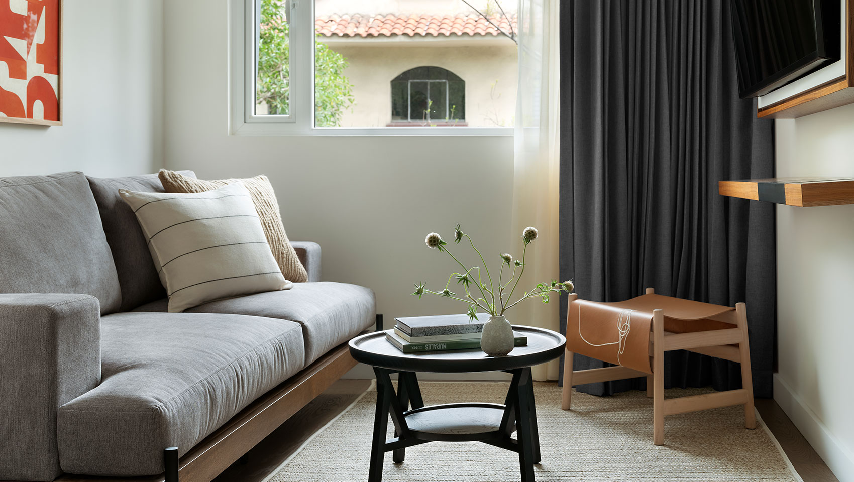 Studio Corner Suite Sitting Area